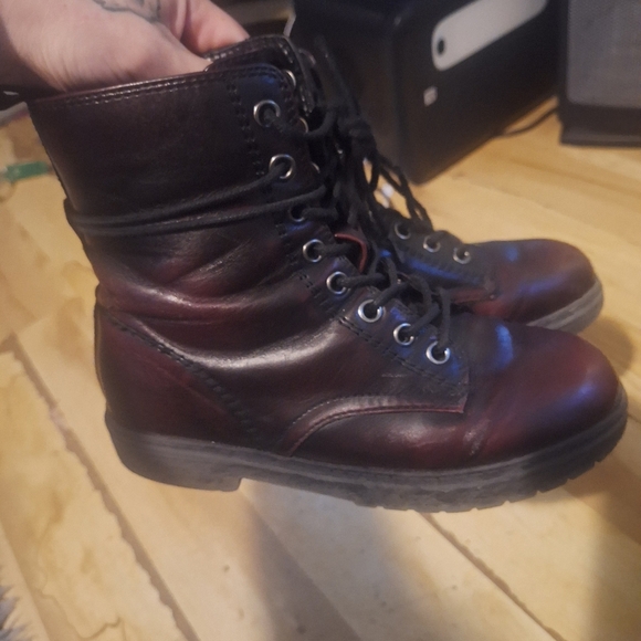 Kohls - Burgandy Combat Boots - Picture 2 of 8